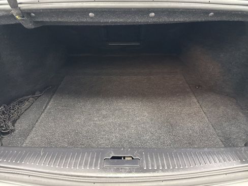 Used 2006 Cadillac STS w/ Preferred Equipment Group image 24