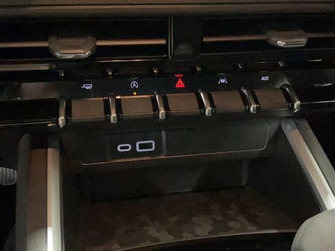 New 2026 Chevrolet Colorado W/T w/ WT Custom Package RWD image 15