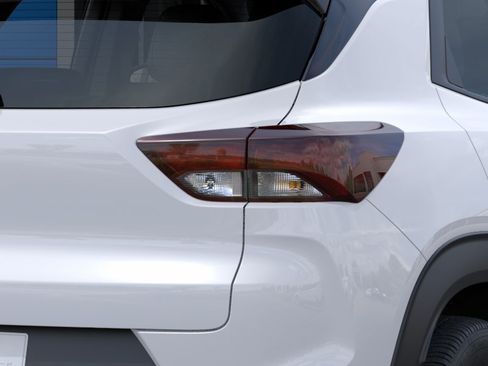New 2026 Chevrolet TrailBlazer LS AWD/4WD image 12