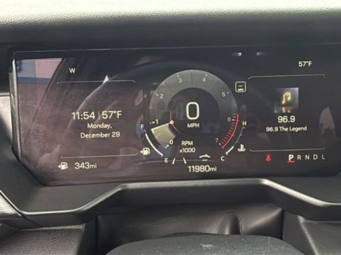 Certified 2025 GMC Acadia Elevation image 14