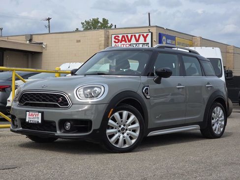 Used 2020 MINI Cooper Countryman S w/ Driver Assistance Package AWD/4WD image 2