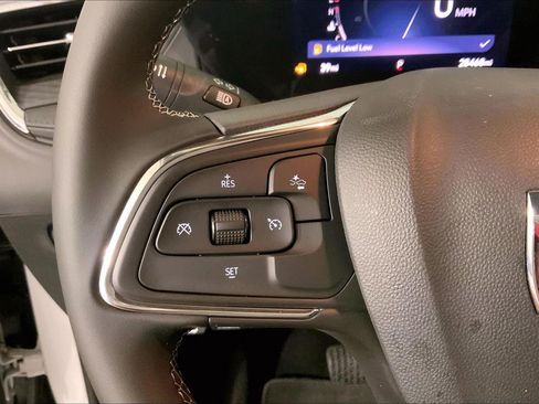 Used 2025 Buick Encore GX Preferred AWD/4WD image 18