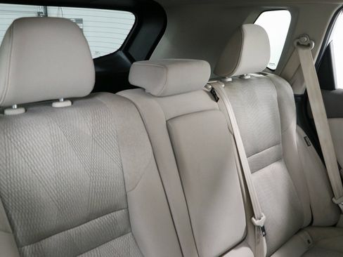 Used 2025 Nissan Rogue SV FWD image 27