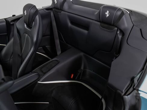 Certified 2024 Ferrari Roma Spider RWD image 44