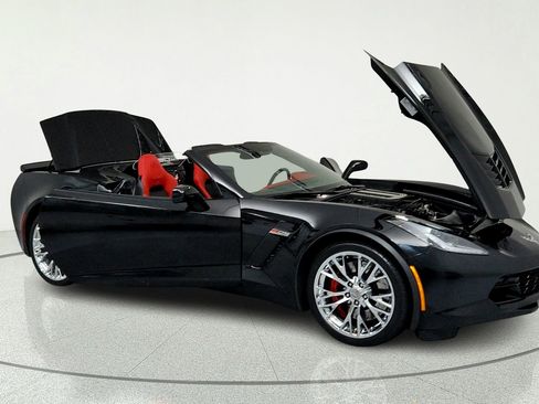Used 2018 Chevrolet Corvette Z06 RWD image 14