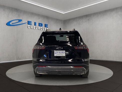 New 2026 Chevrolet Equinox ACTIV w/ Convenience Package III image 4