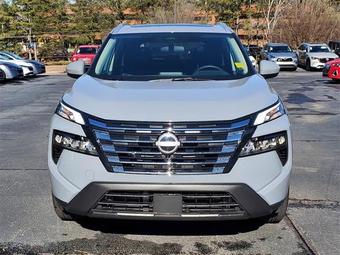 Certified 2026 Nissan Rogue SV w/ SV Premium Package image 11