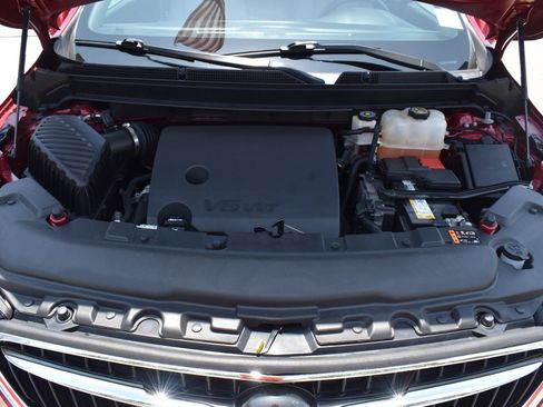 Used 2020 Buick Enclave Essence AWD/4WD image 23