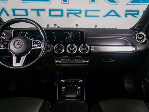 Used 2021 Mercedes-Benz GLB 250 image 10