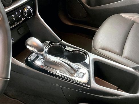 Used 2024 Buick Encore GX Sport Touring w/ Comfort Package image 13