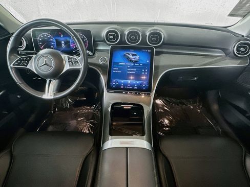 Used 2022 Mercedes-Benz C 300 Sedan image 26