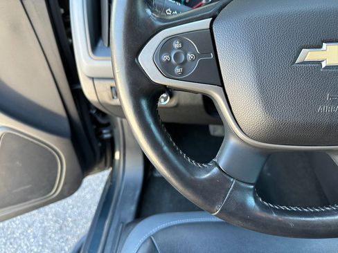 Used 2017 Chevrolet Colorado Z71 AWD/4WD image 11