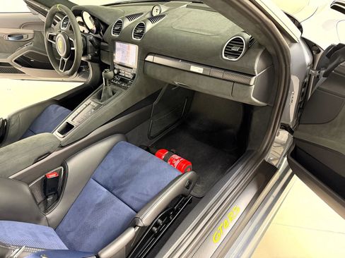 Used 2023 Porsche 718 Cayman GT4 RS image 27