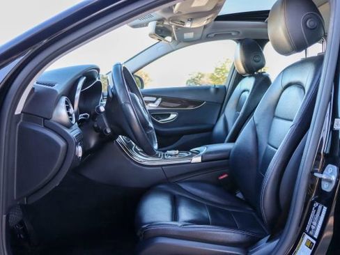 Used 2018 Mercedes-Benz C 300 C 300 image 19