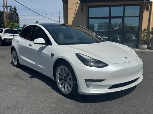 Used 2022 Tesla Model 3 Long Range AWD/4WD image 1