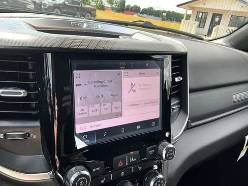 New 2026 RAM 1500 4x4 Crew Cab image 21
