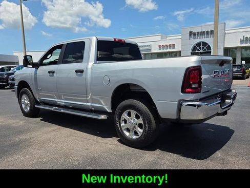 Certified 2026 RAM 2500 Big Horn AWD/4WD image 5