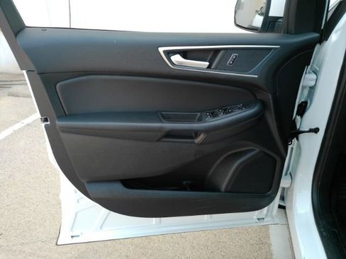 Used 2023 Ford Edge SEL w/ Convenience Package AWD/4WD image 11