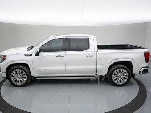 Used 2021 GMC Sierra 1500 Denali w/ Denali Ultimate Package AWD/4WD image 9