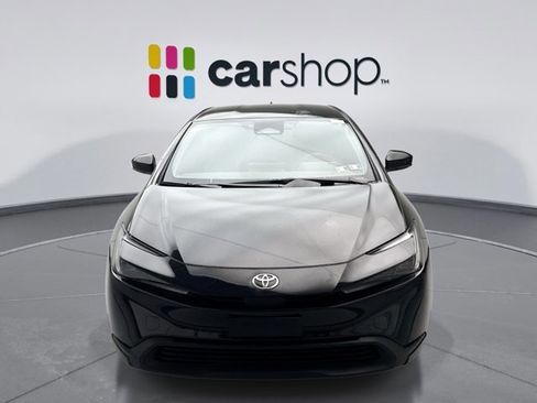 Used 2024 Toyota Prius LE image 8