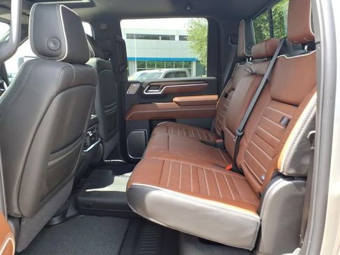 New 2026 GMC Sierra 3500 Denali Ultimate AWD/4WD image 10