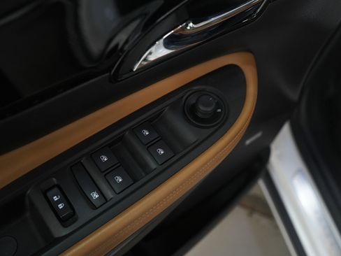 Used 2017 Buick Encore Premium w/ Experience Buick Package image 21