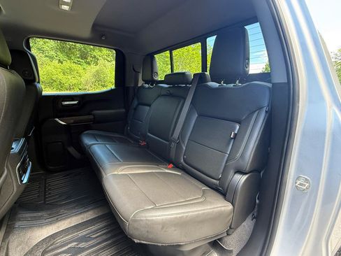 Used 2019 GMC Sierra 1500 SLT w/ SLT Premium Plus Package AWD/4WD image 23