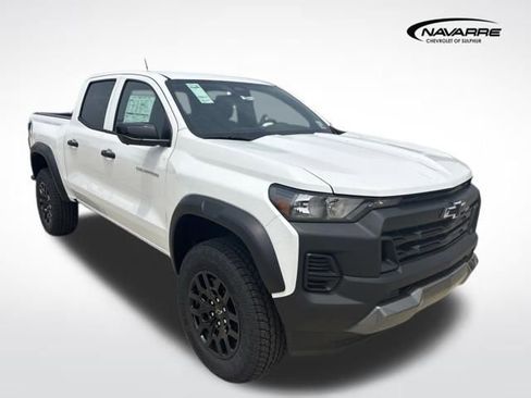 New 2026 Chevrolet Colorado Trail Boss AWD/4WD image 1
