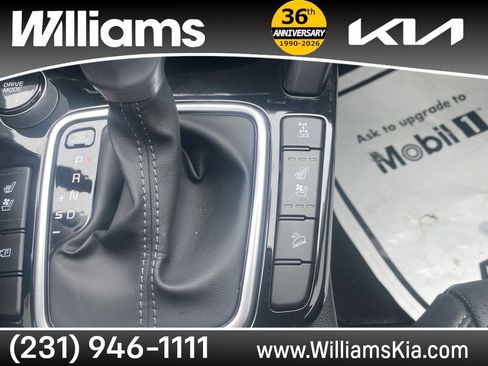 Used 2024 Kia Seltos SX w/ SX Sunroof Package image 28