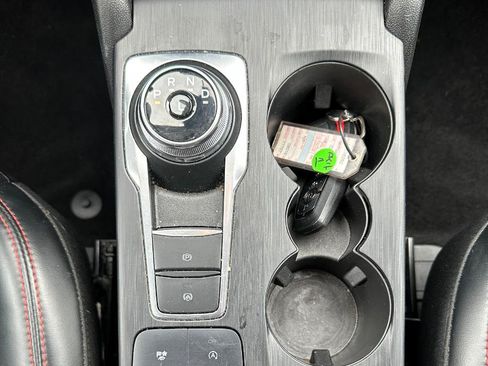 Used 2025 Ford Escape ST-Line FWD image 15