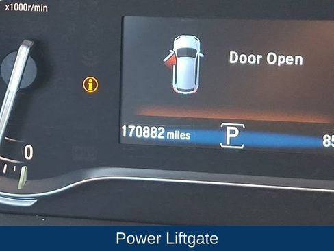 Used 2016 Honda Pilot Touring image 6