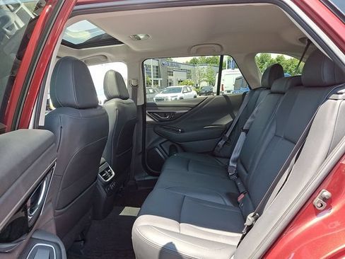 Used 2021 Subaru Outback Limited AWD/4WD image 10