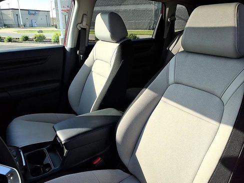 Used 2024 Honda CR-V EX image 15