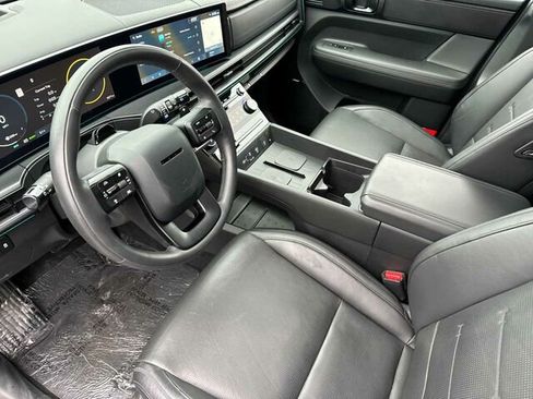 Used 2024 Hyundai Santa Fe Calligraphy image 10