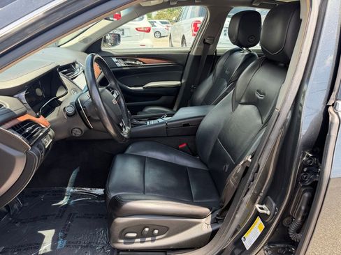 Used 2018 Cadillac CTS Luxury RWD image 11