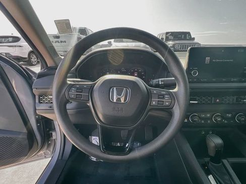 Used 2025 Honda Accord SE image 16