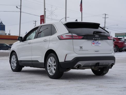 Used 2021 Ford Edge Titanium w/ Class II Trailer Tow Package image 6