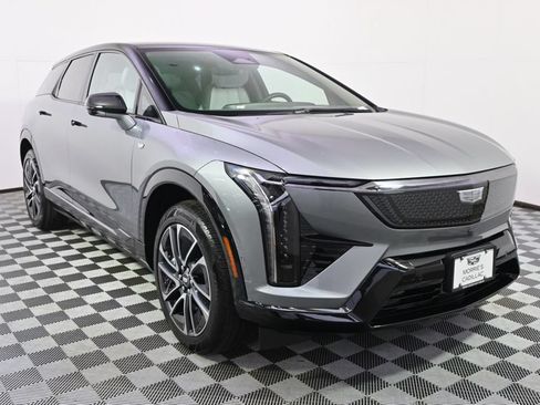 New 2026 Cadillac Optiq Sport 1 w/ LPO, Floor Liner Package RWD image 9