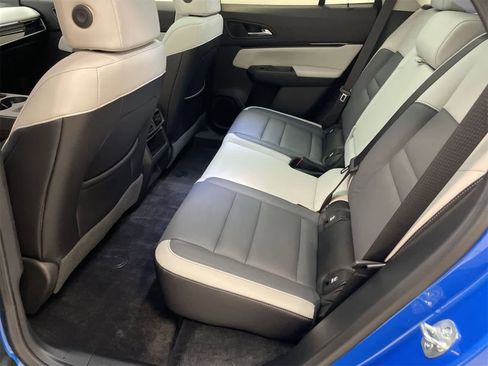 Certified 2025 Honda Prologue Touring image 22