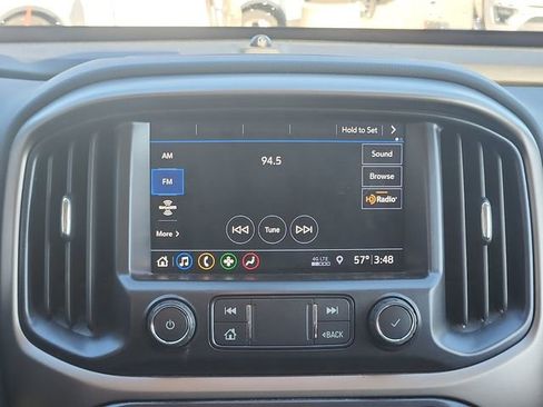 Used 2022 Chevrolet Colorado Z71 w/ Z71 Midnight Edition AWD/4WD image 16