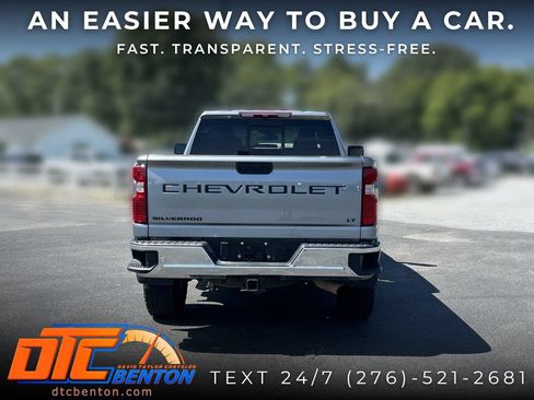 Used 2024 Chevrolet Silverado 2500 LT AWD/4WD image 4
