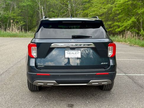 Certified 2023 Ford Explorer XLT w/ Equipment Group 202A AWD/4WD image 5
