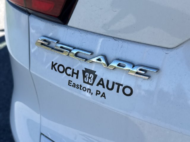 Used 2019 Ford Escape SEL AWD/4WD image 15