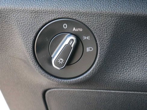 Used 2025 Volkswagen Jetta S FWD image 26