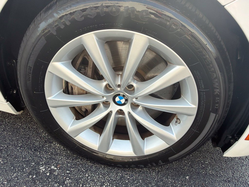 Used 2020 BMW 745e xDrive AWD/4WD image 9