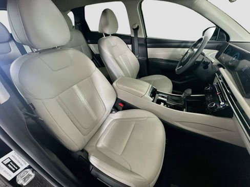 Used 2025 Hyundai Tucson SEL FWD image 30