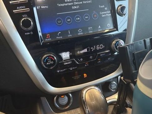 Used 2017 Nissan Murano SL w/ SL Technology Package AWD/4WD image 3