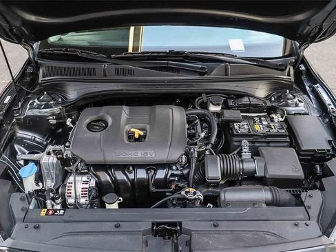 Used 2023 Kia Forte LXS image 28