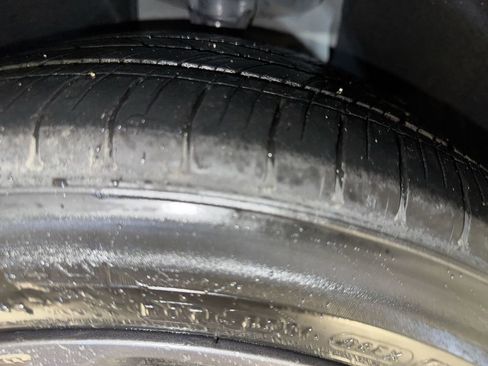 Certified 2023 Honda Accord EX image 12