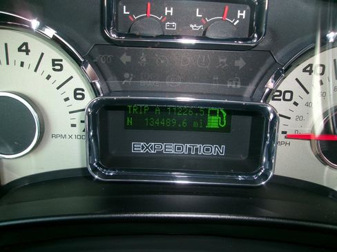 Used 2013 Ford Expedition EL King Ranch image 25